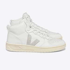 Veja Leather White V-15 Sneakers